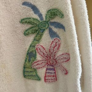Ladies 100%cotton bathrobe!Adorable short robe! Awesome for the pool.